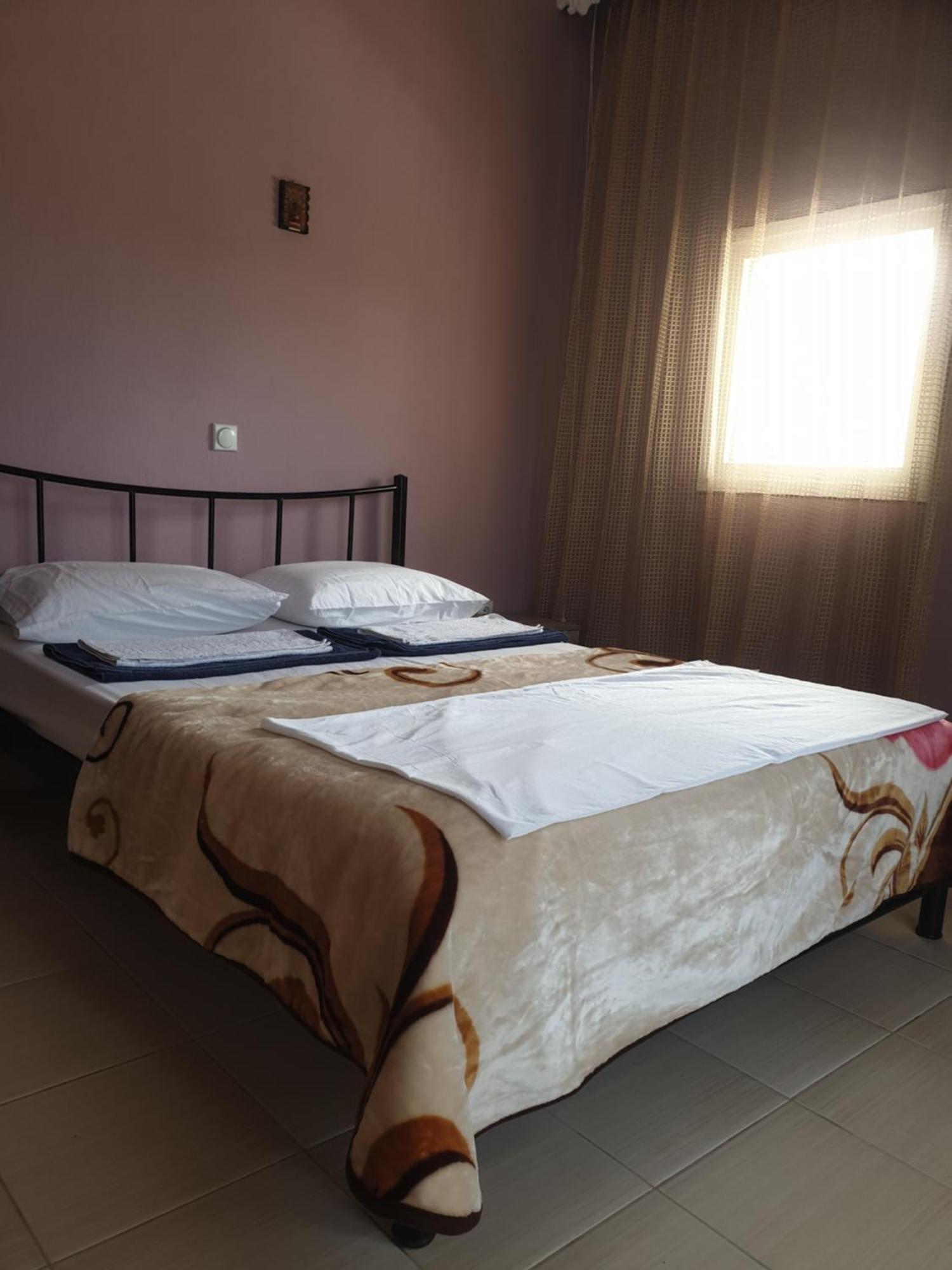 Plaza Apartments Vrasná Dış mekan fotoğraf